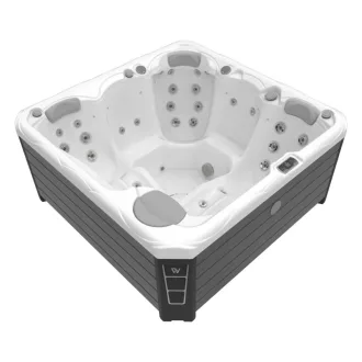 Medence, Wellis Budapest CityLife Deluxe csomagakció