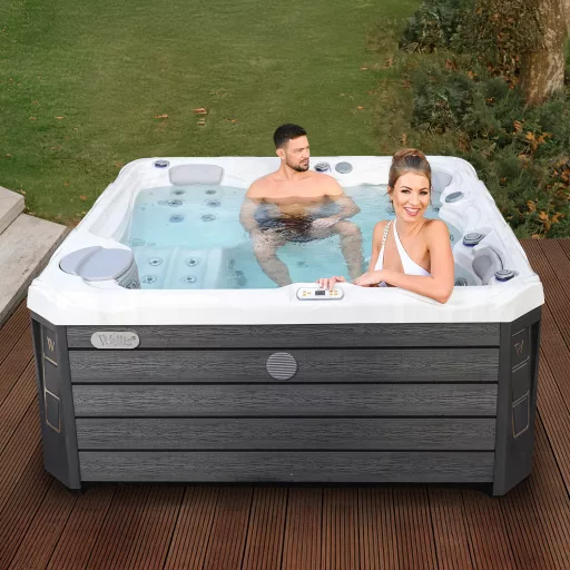 Medence, Wellis Budapest CityLife Premium